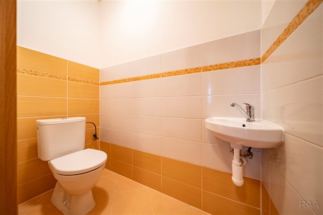 samostatné WC [30/30]